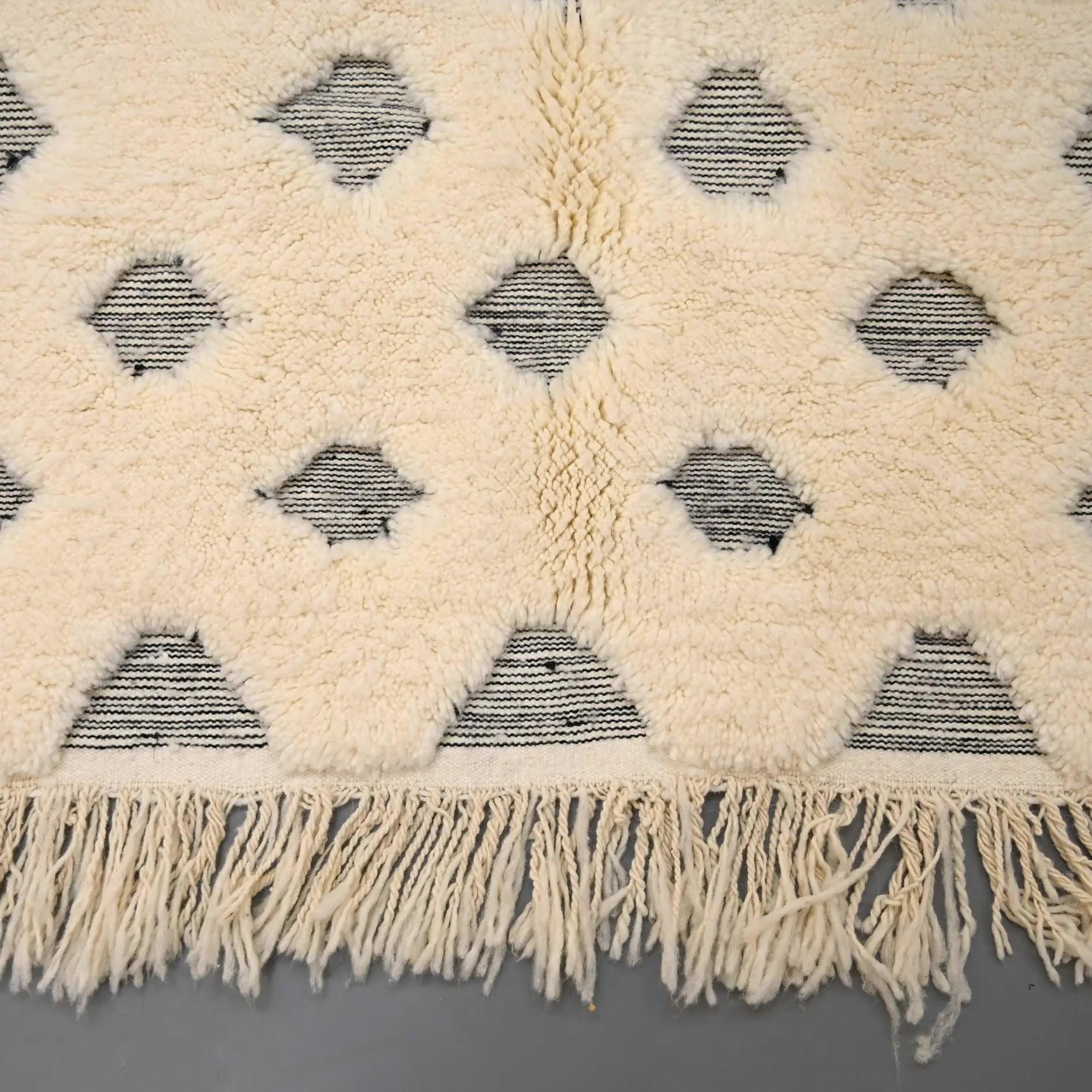 Authentic Beni Ourain Rug 5 x 8.8 feet / 153 x 270 cm - Ettilux Home