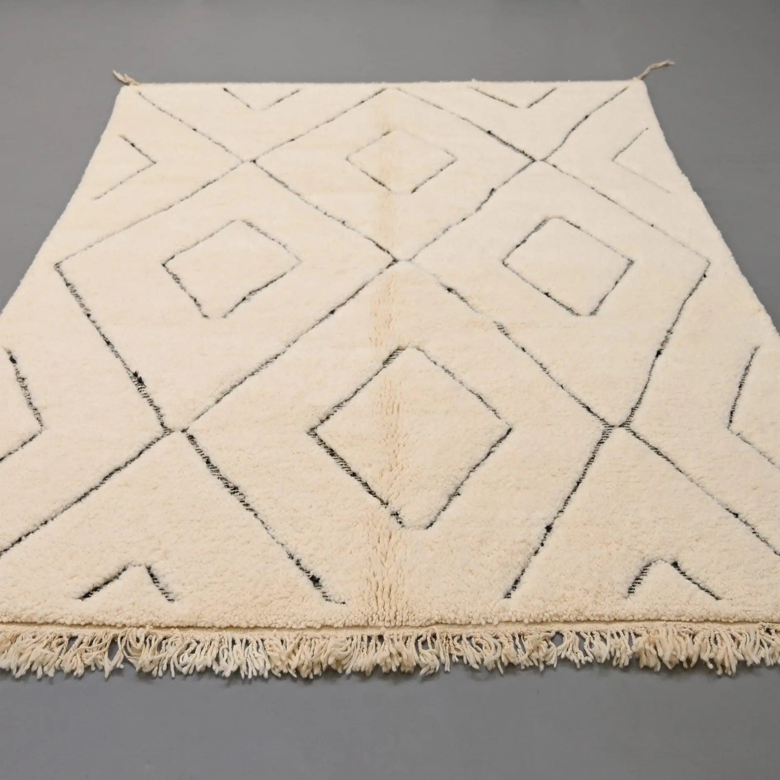 Authentic Beni Ourain Rug 6.6 x 9.4 feet / 203 x 288 cm - Ettilux Home