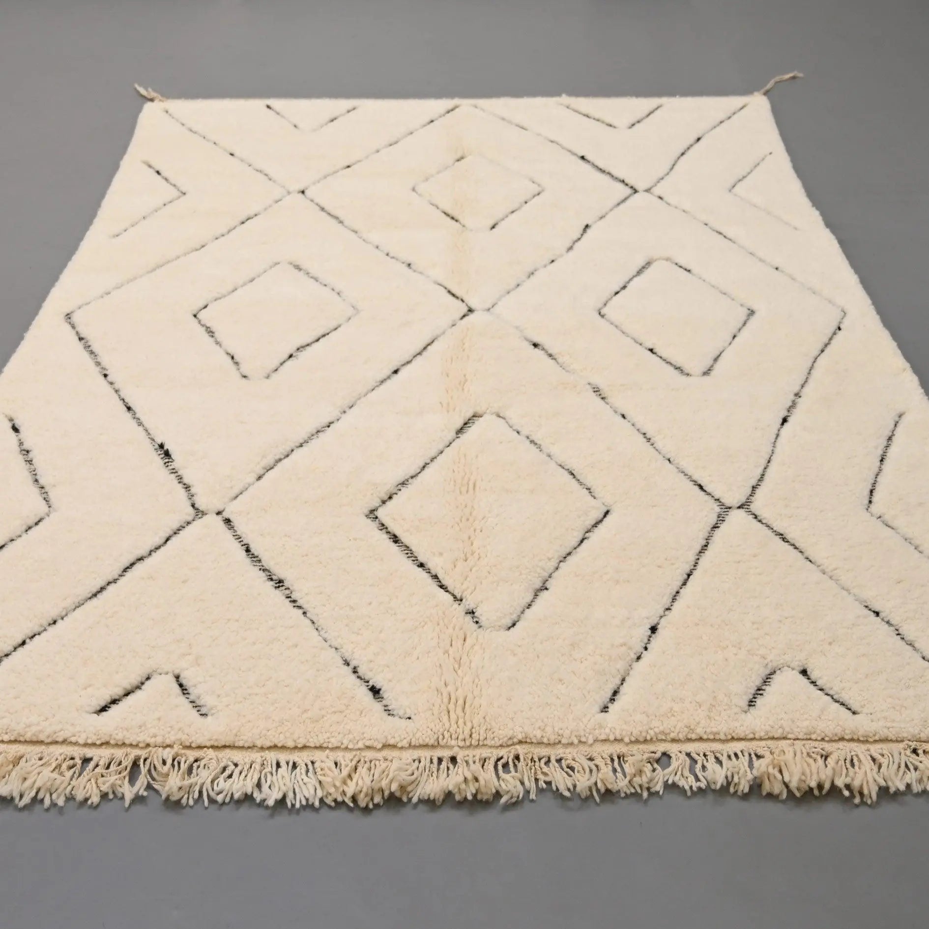 Authentic Beni Ourain Rug 6.6 x 9.4 feet / 203 x 288 cm - Ettilux Home