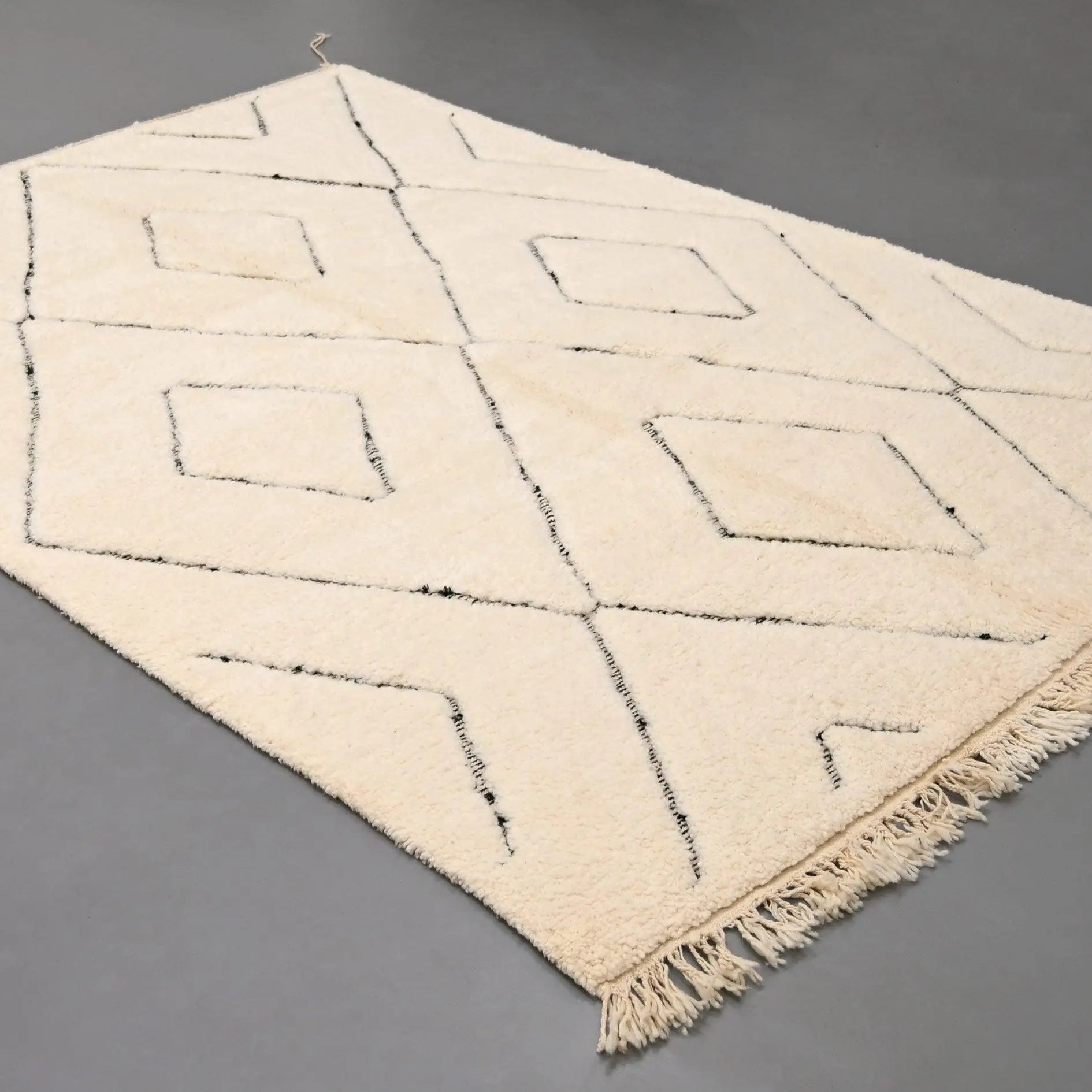 Authentic Beni Ourain Rug 6.6 x 9.4 feet / 203 x 288 cm - Ettilux Home