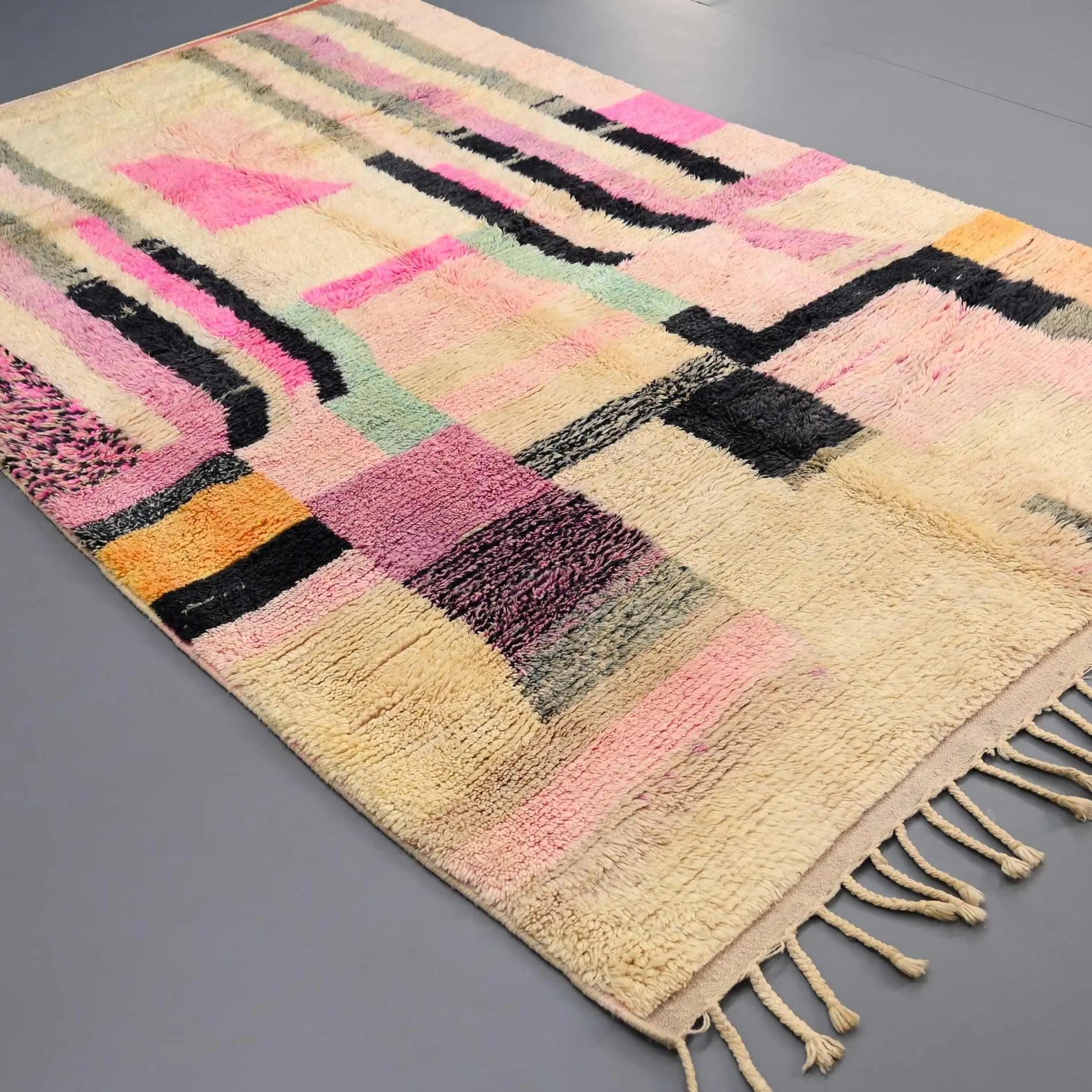 Jasmine Moroccan Rug 6.3 x 10.5 feet / 194 x 320 cm - Ettilux Home
