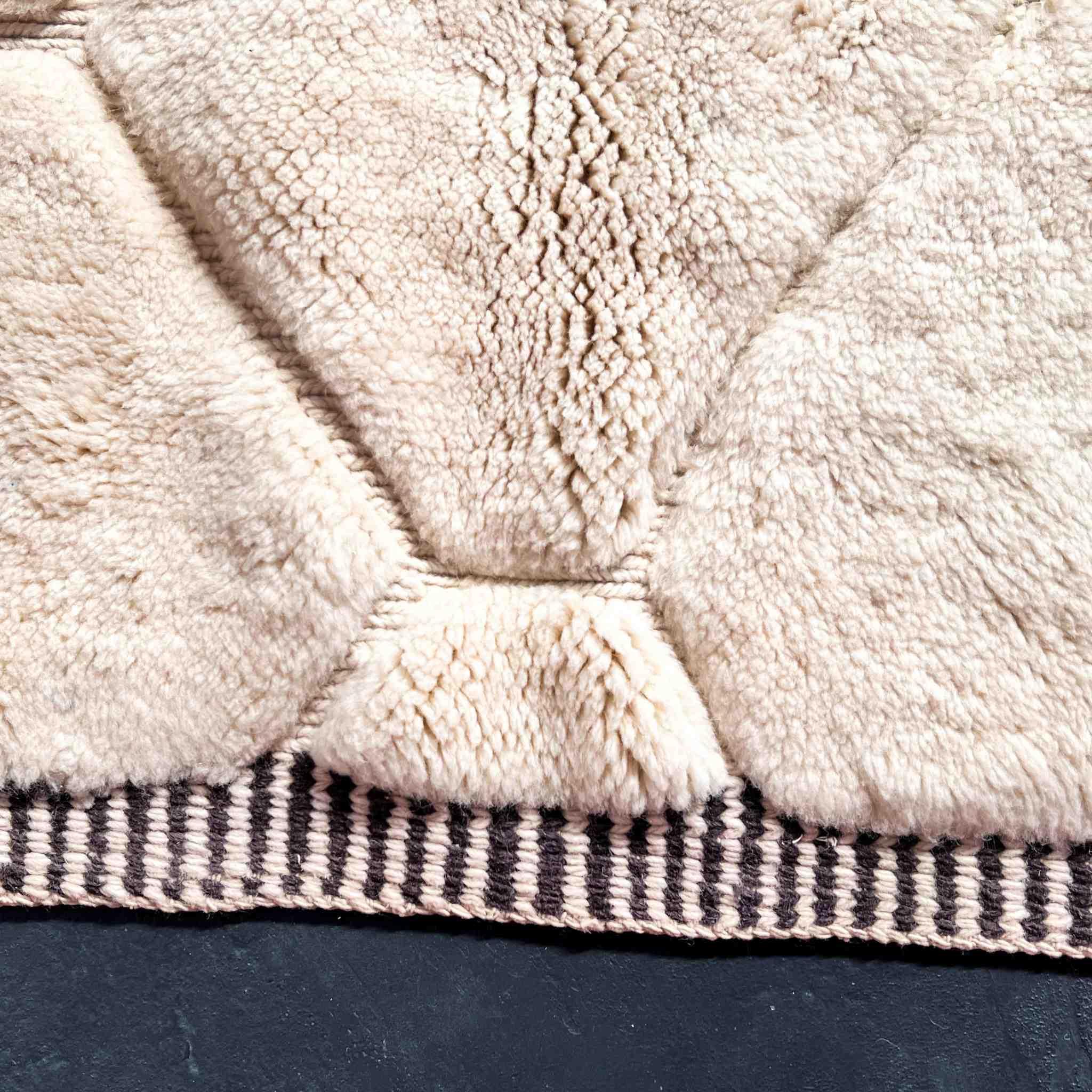 Sabrina Beni Mrirt Rug 8 X 9.9 ft / 245 X 303 cm - Ettilux Home