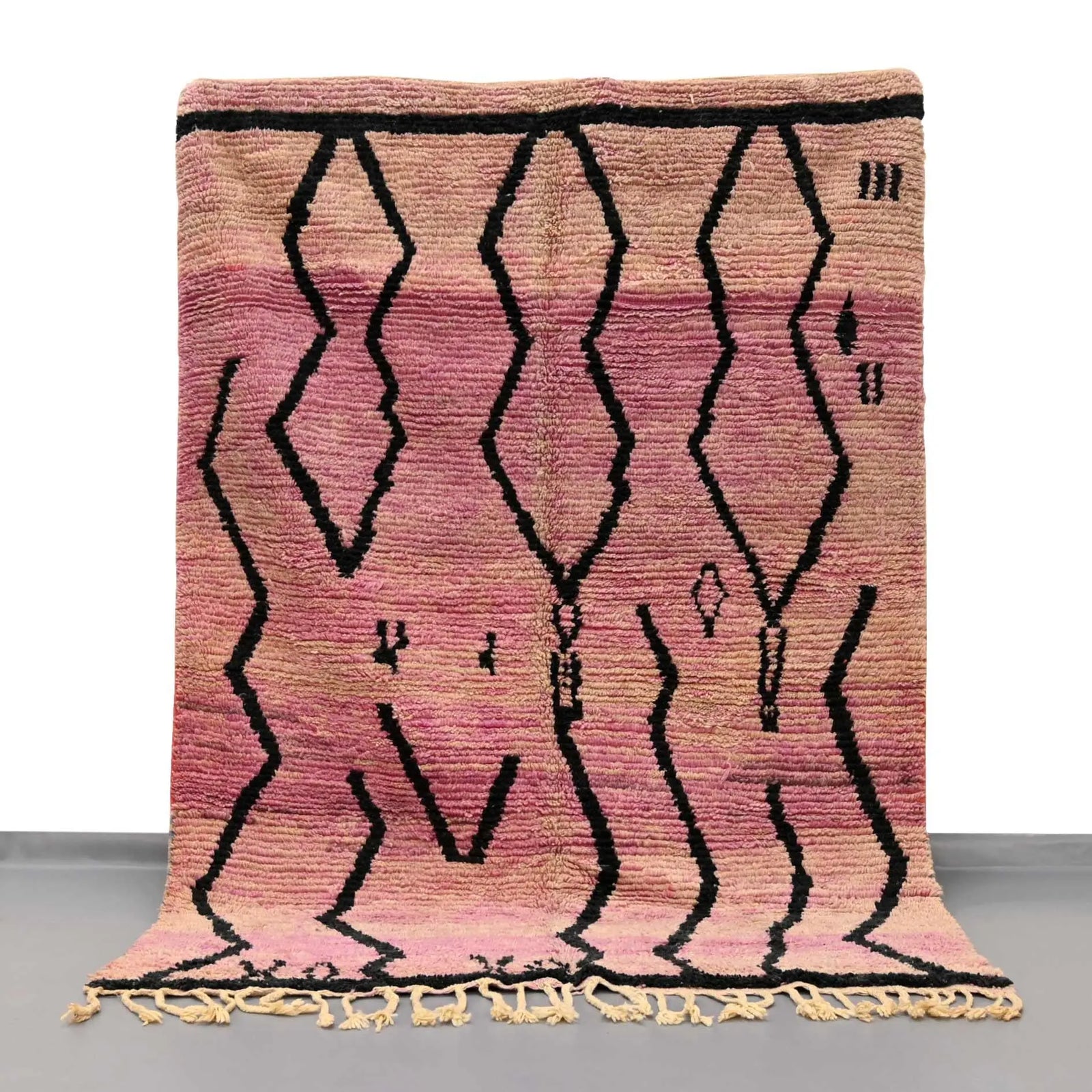 Moroccan Vintage Rug 5.9 x 8.5 feet / 180 x 260 cm - Ettilux Home