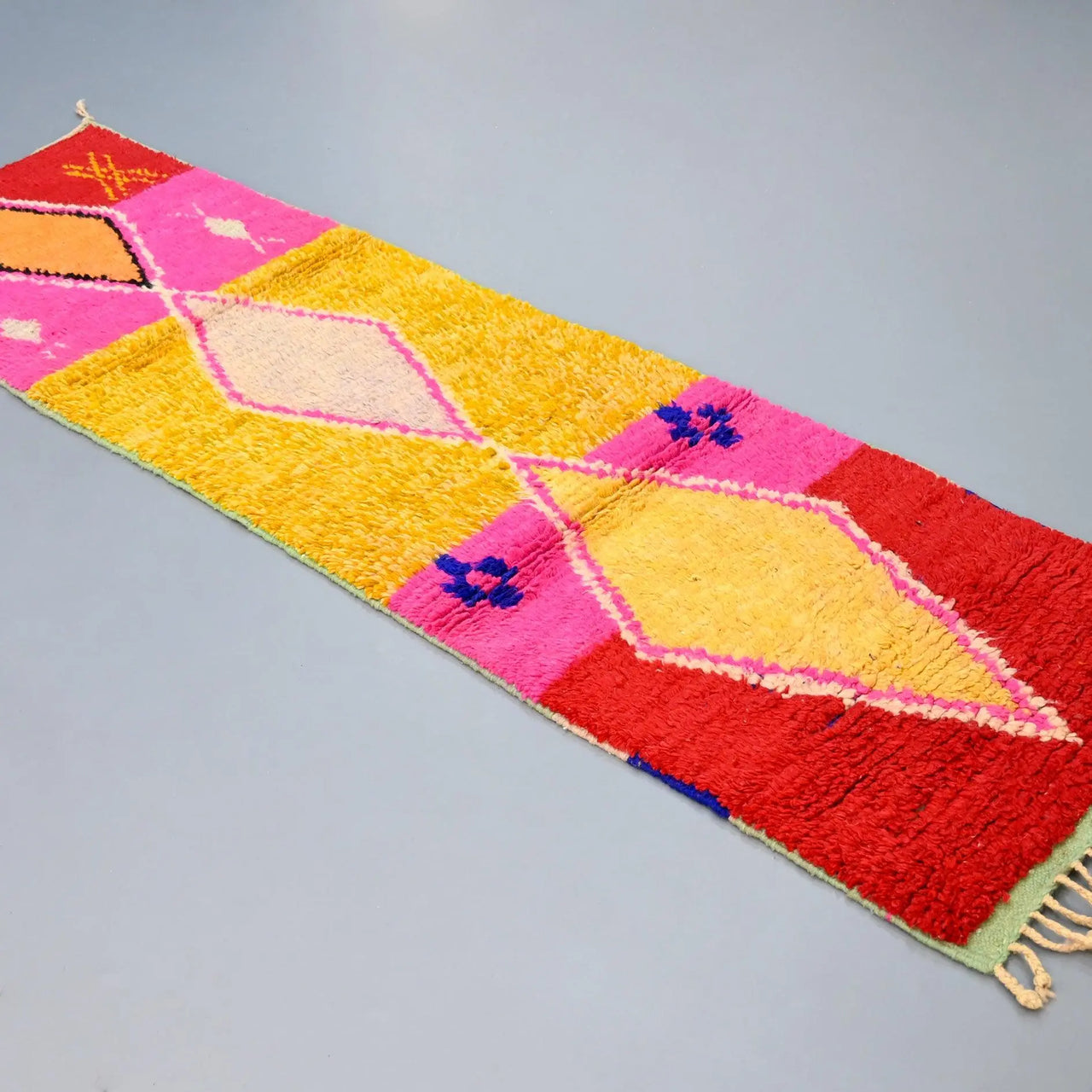 Moroccan Vintage Runner Rug 2.3 x 8.2 feet / 70 x 252 cm - Ettilux Home
