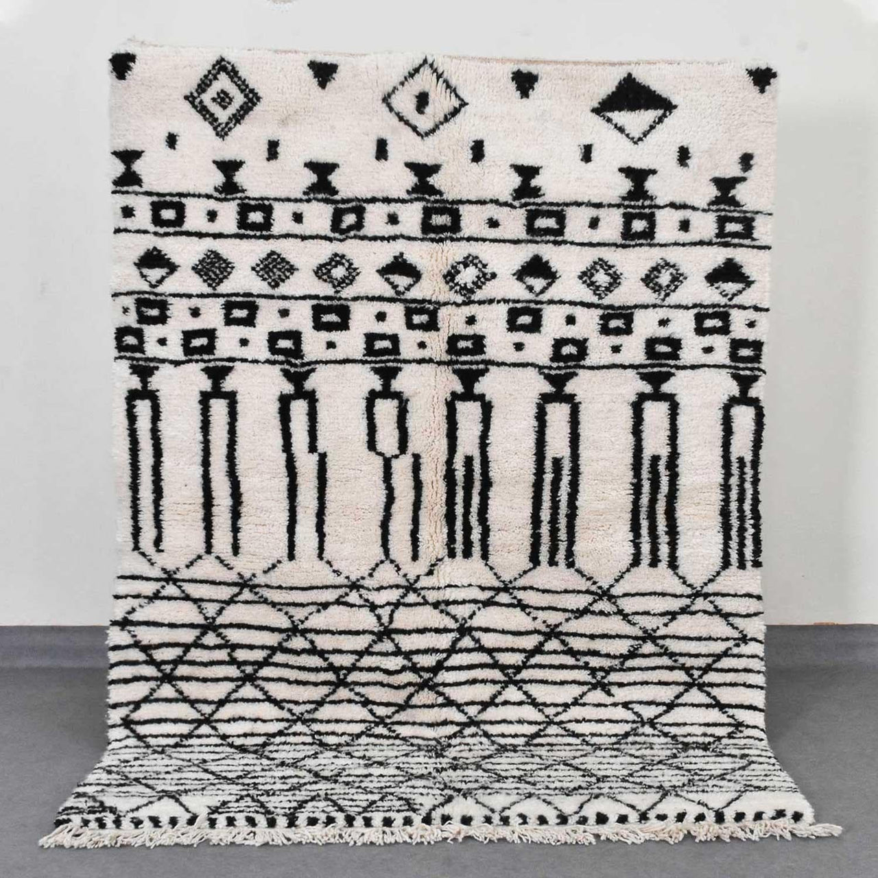 Tribal Beni Ourain Rug (7.7 x 5.5 feet) - Ettilux Home