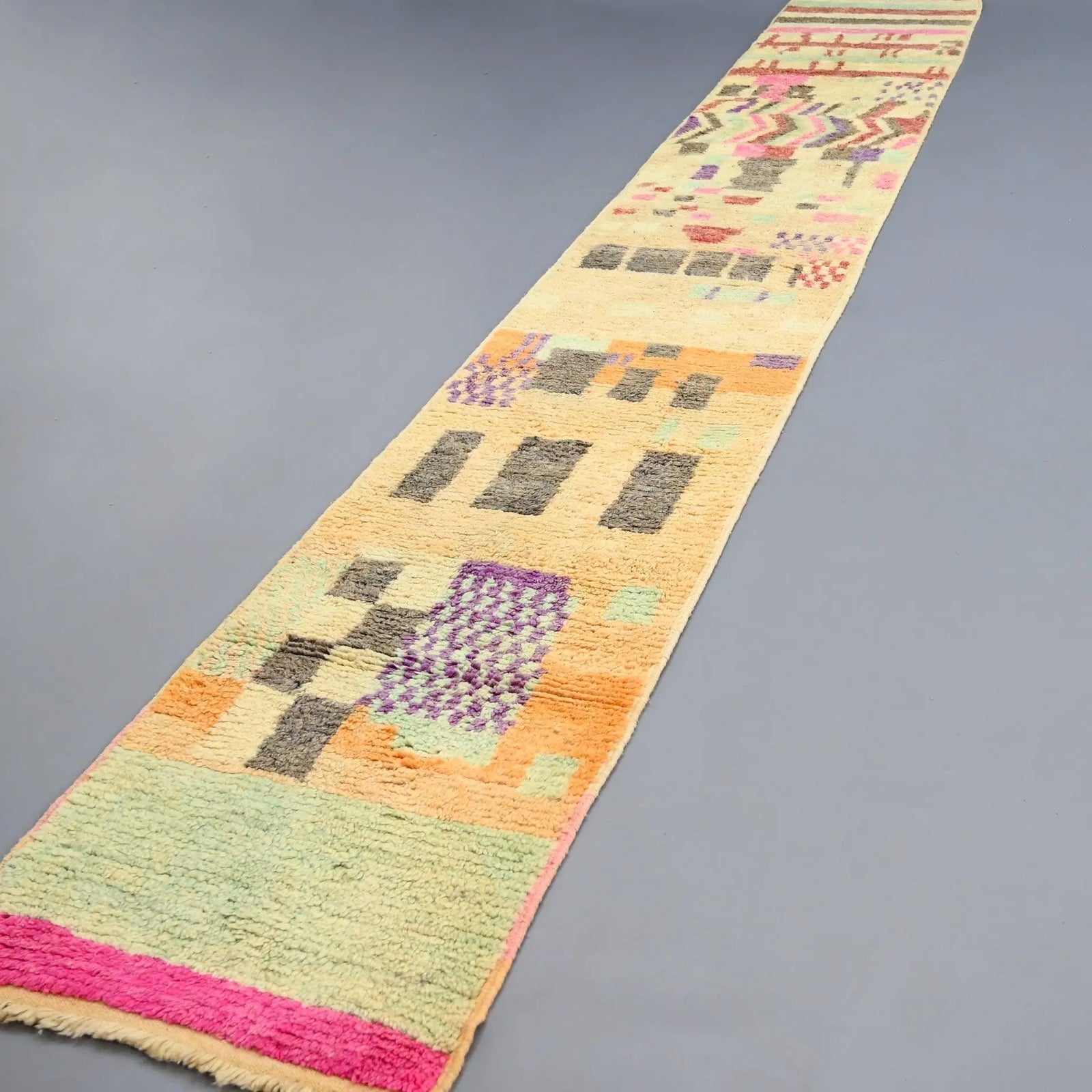 Vintage Runner Moroccan Rug 2.6 x 16.7 feet / 80 x 517 cm - Ettilux Home