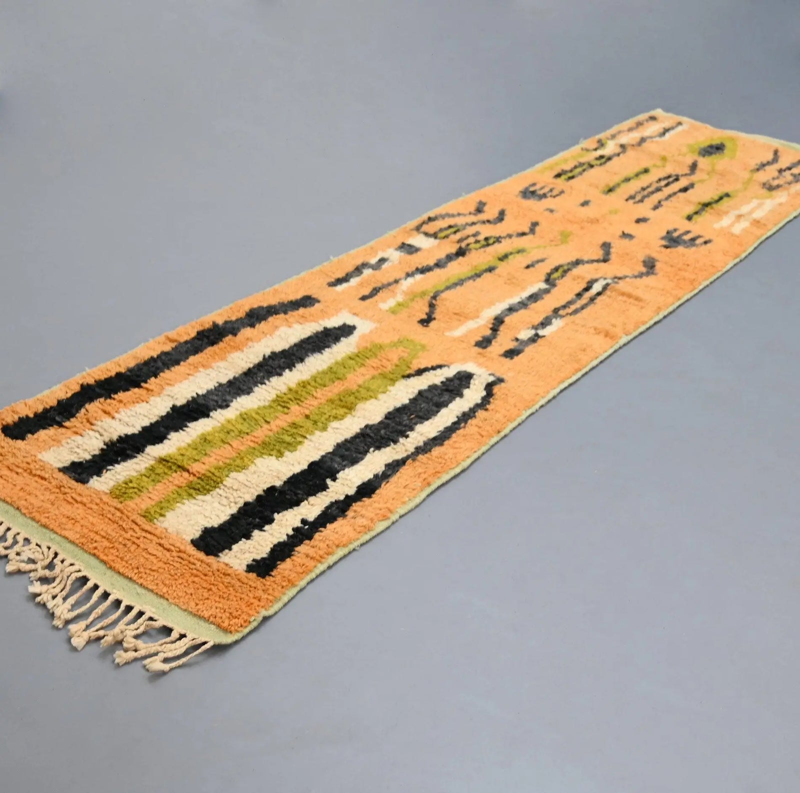 Vintage Runner Moroccan Rug 2.6 x 9.8 feet / 80 x 301 cm - Ettilux Home