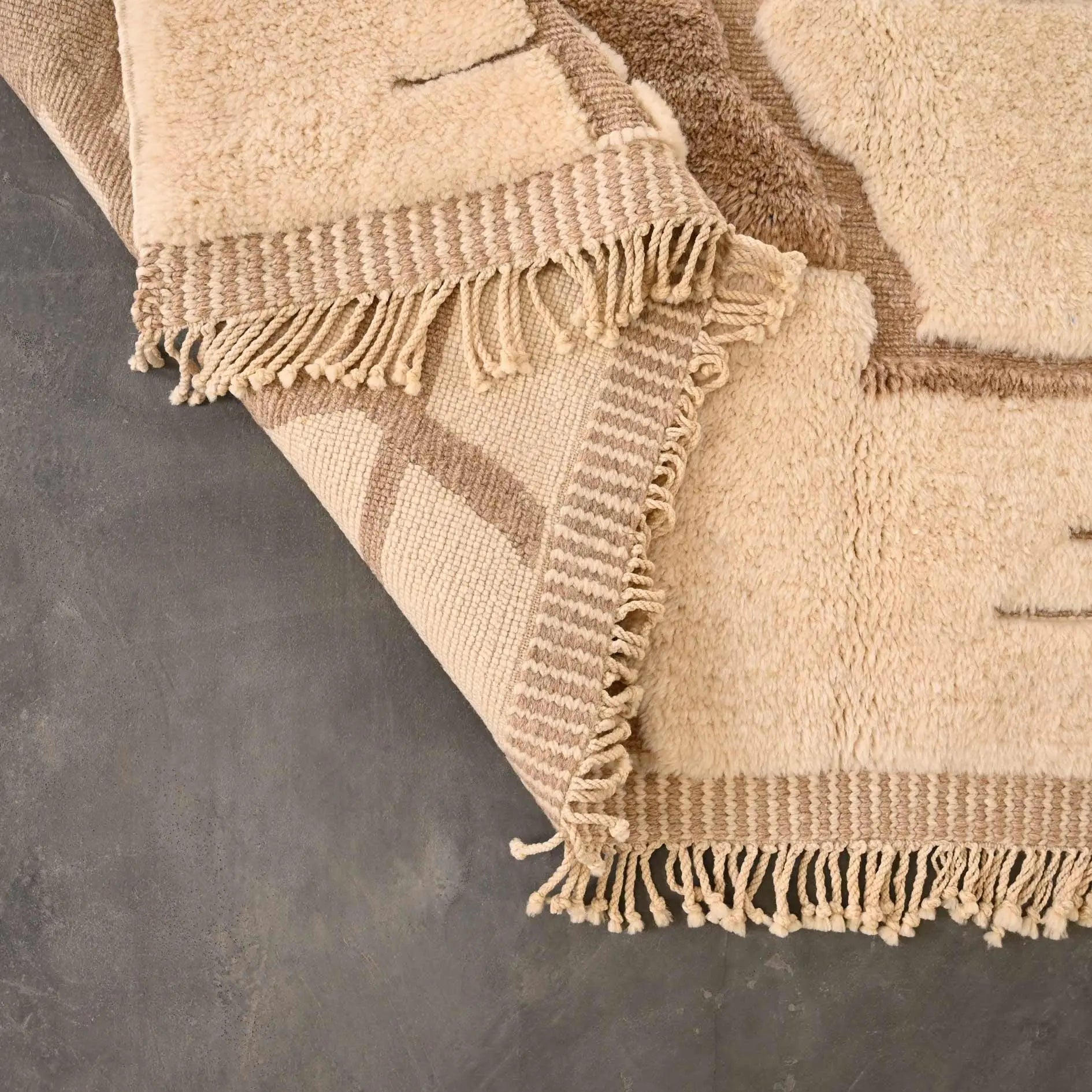 Yara Beni Mrirt Rug 8.7 x 9.6 feet / 265 x 295 cm - Ettilux Home